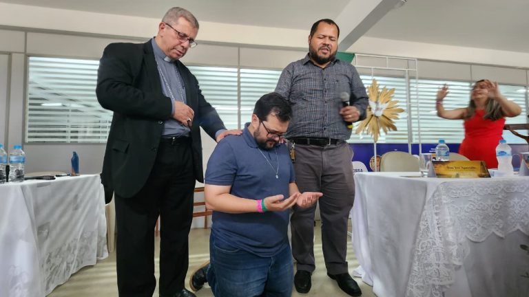 WhatsApp Image 2025-09-21 at 16.52.45 (1)